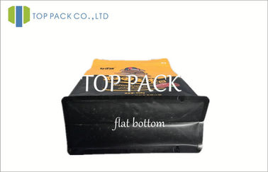 L'incisione ha stampato sta sui sacchetti dell'alimento che imballano con il nero giallo della chiusura lampo 500g