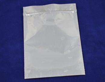 Foglio di alluminio d'imballaggio del sacchetto normale della chiusura lampo sigillato presa con la chiara finestra
