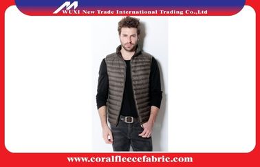 Il peso leggero di Packable dello Anteriore-Zip ha imbottito la maglia della soffiatore degli uomini giù con il collare diritto