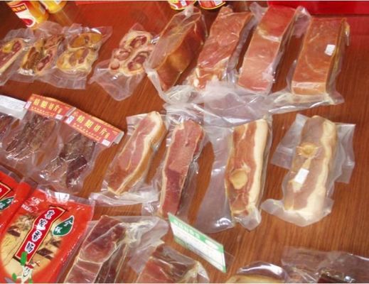 Borsa d'imballaggio del sacchetto del mangime per pesci della termosaldatura con il foro del gancio