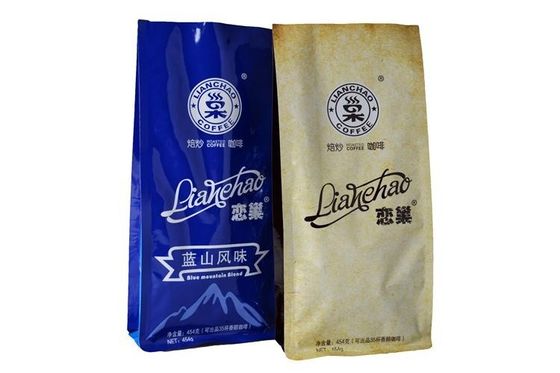 Il sacchetto del fondo piatto del caffè amichevole di Eco/risigillabili d'imballaggio sta sui sacchetti